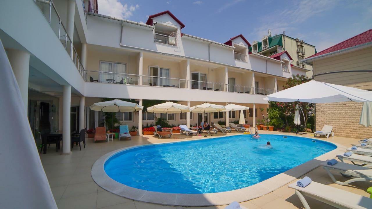 Kobuleti Beach Club Exterior photo